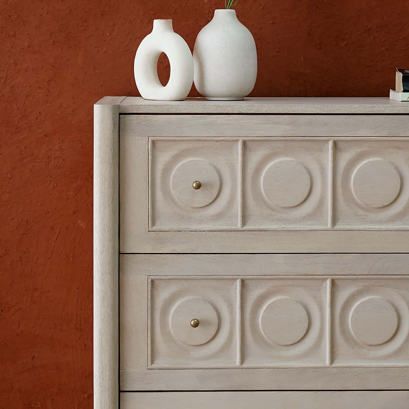 Carousel zoom image position 4 of 4