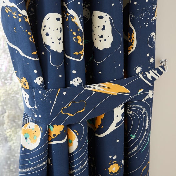 Carousel navigation image position 2 of 5