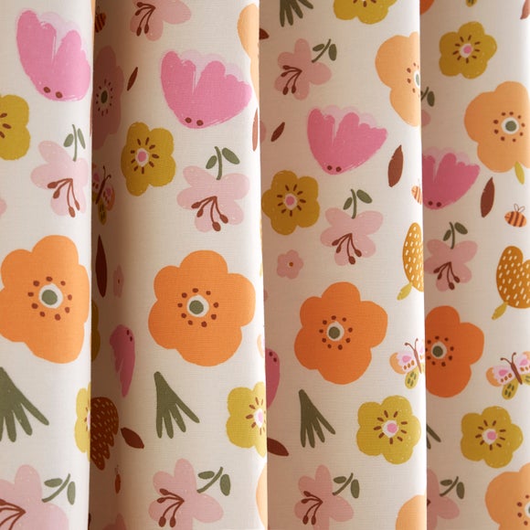 Carousel navigation image position 3 of 5