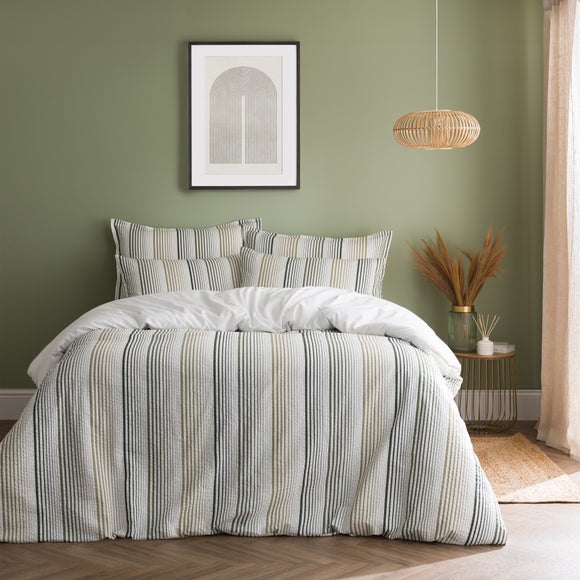 Sway Seersucker 100 Cotton Duvet Cover And Pillowcase Set
