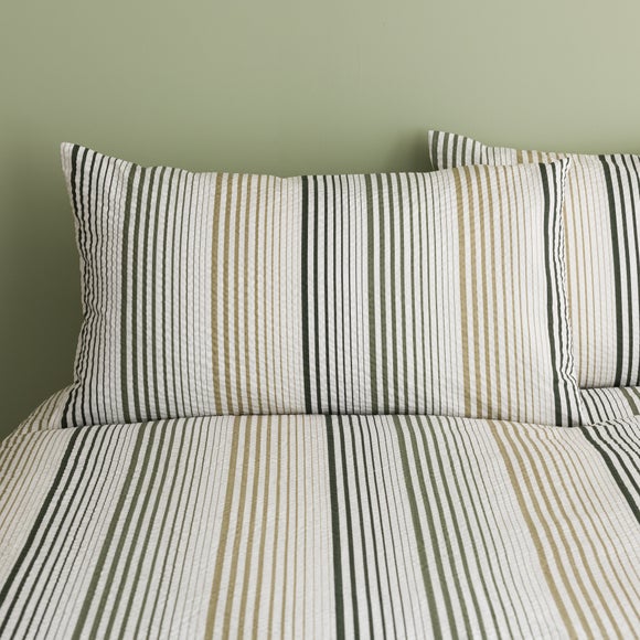 Carousel navigation image position 2 of 4