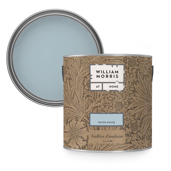 Carousel navigation image position 2 of 7