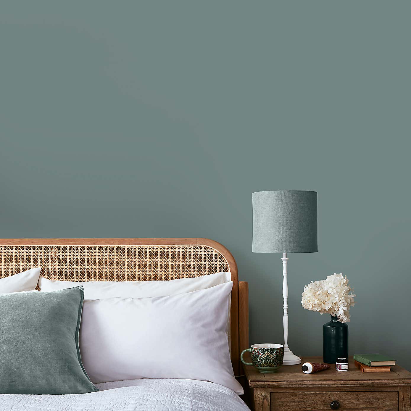 Carousel zoom image position 1 of 7