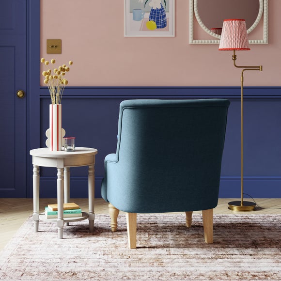 Carousel navigation image position 5 of 9