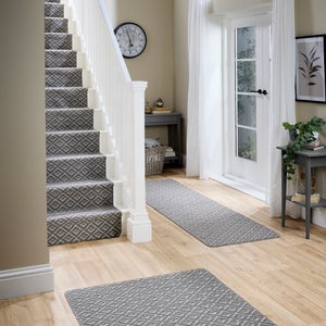 Marvel Geo Hard-wearing Washable Stair Runner