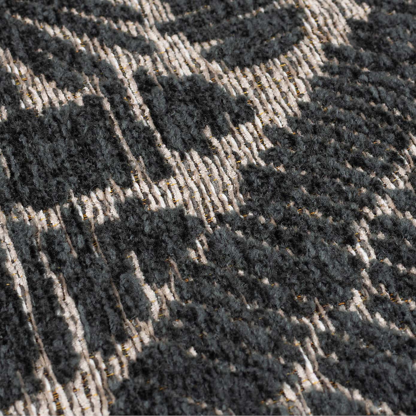 Carousel zoom image position 2 of 6