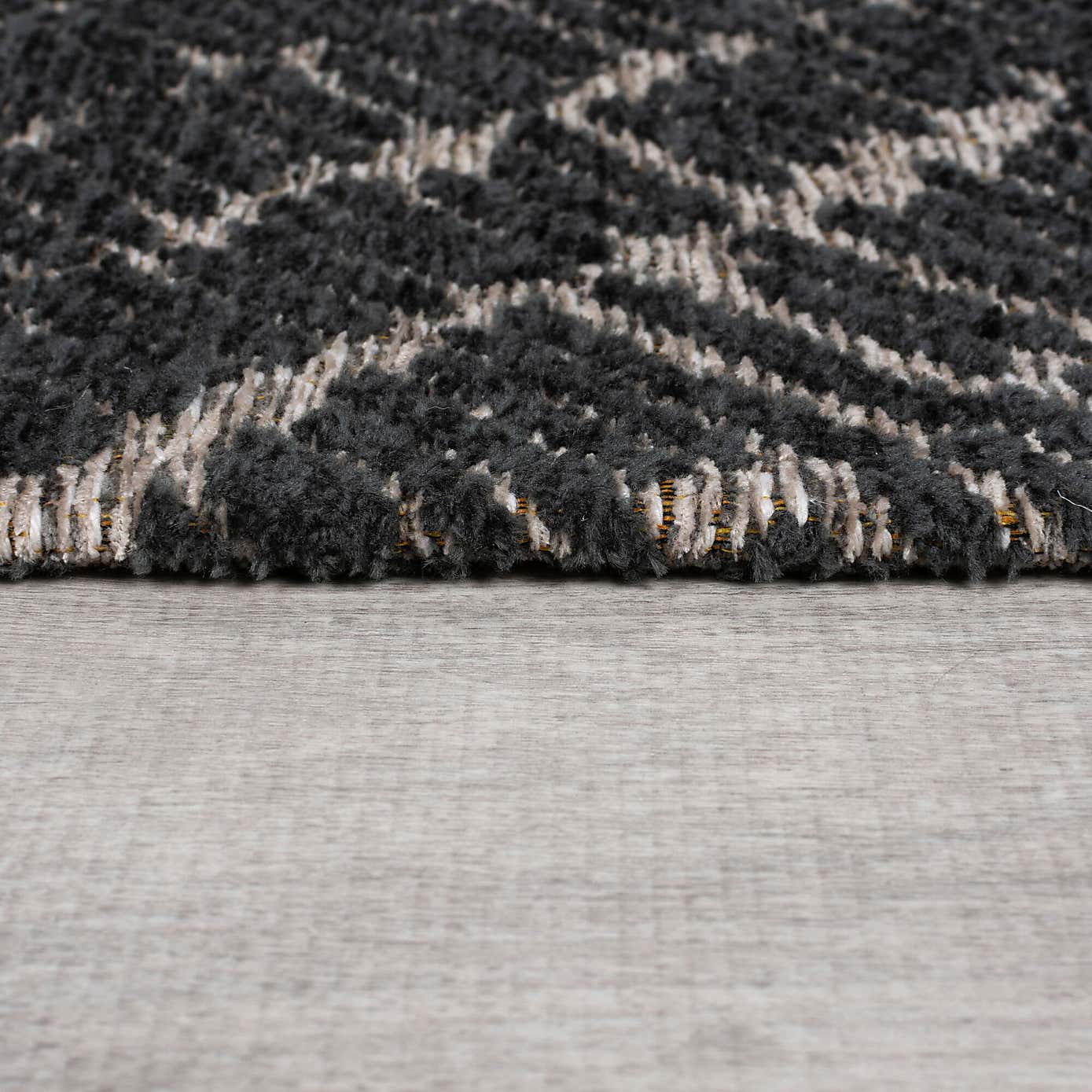 Carousel zoom image position 4 of 6