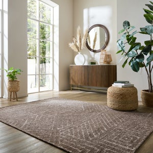 Maddox Geometric Chenille Rug