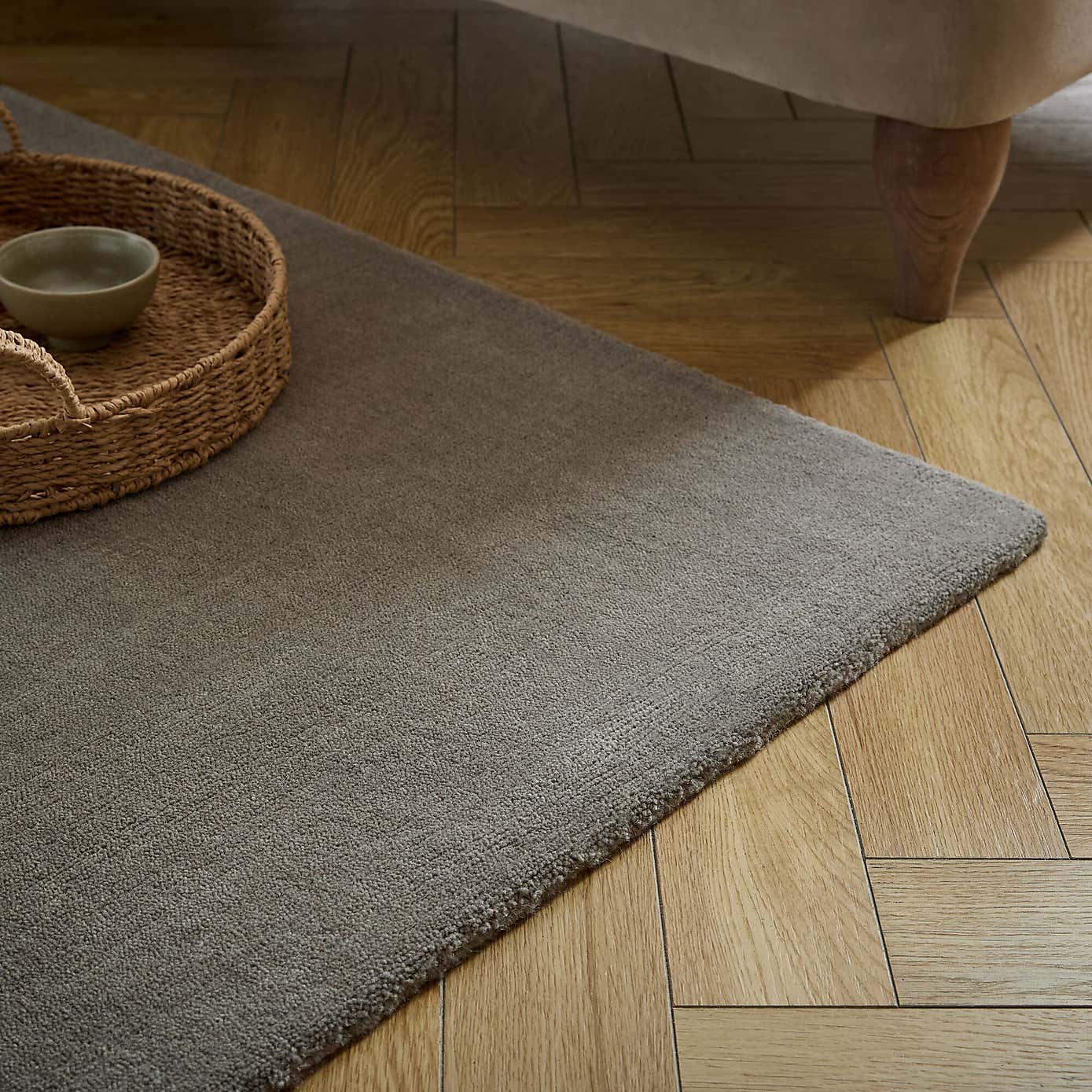 Carousel zoom image position 5 of 7