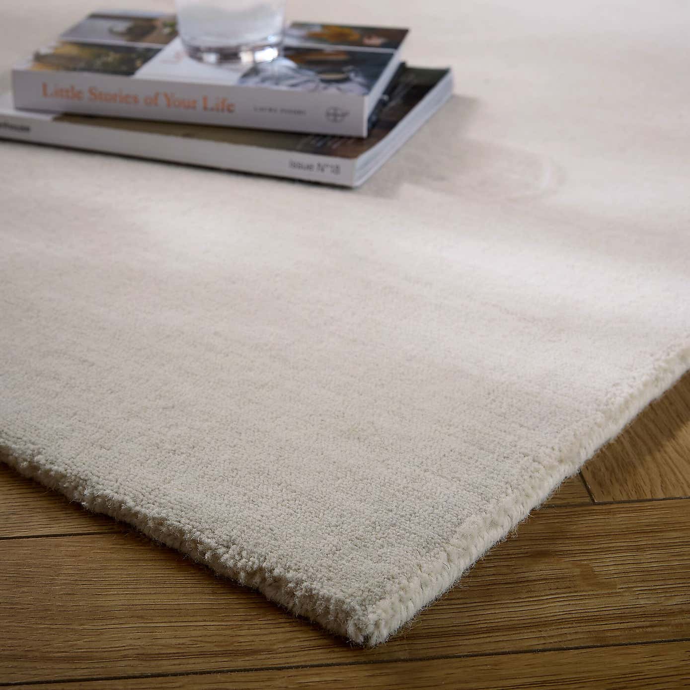 Carousel zoom image position 5 of 7