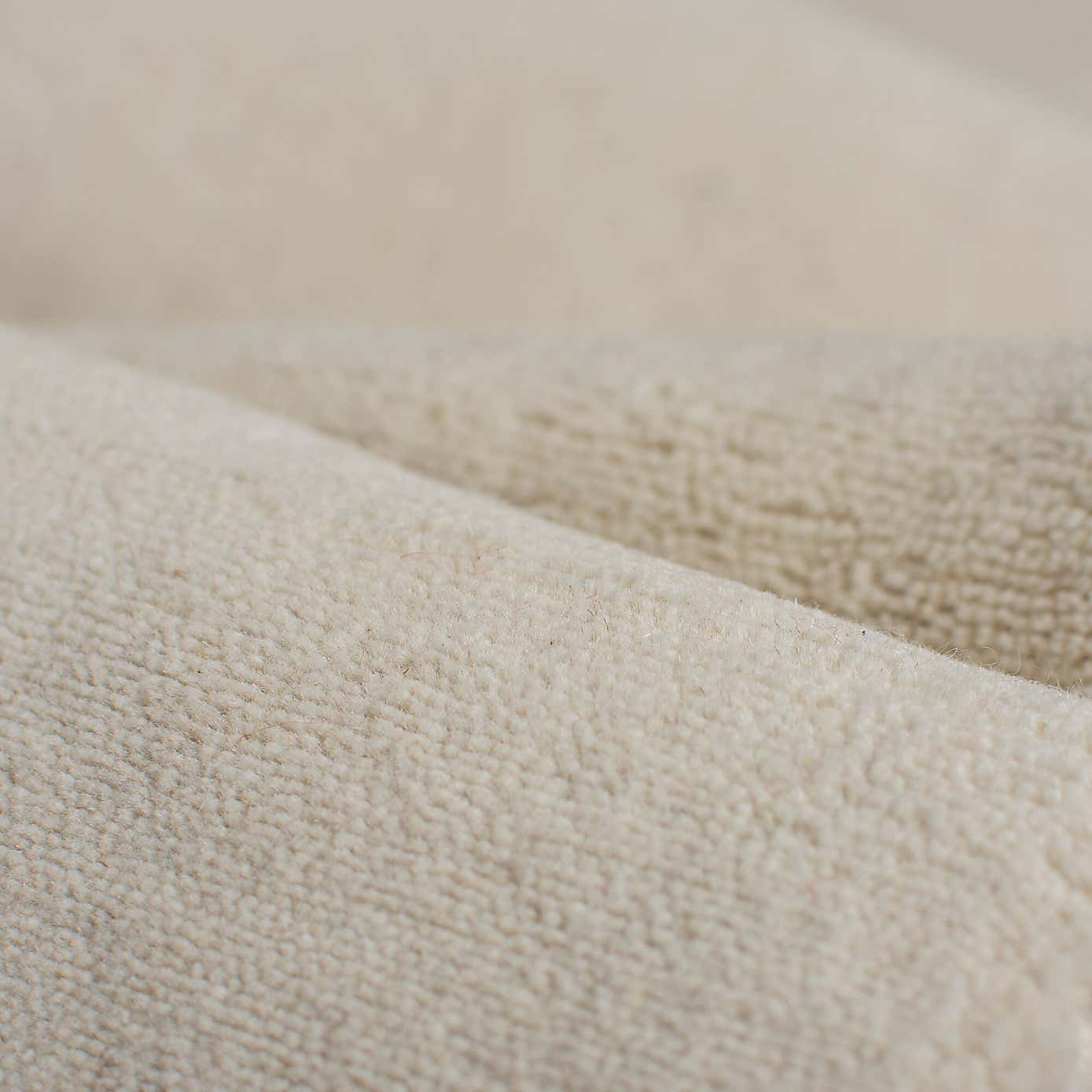 Carousel zoom image position 2 of 6