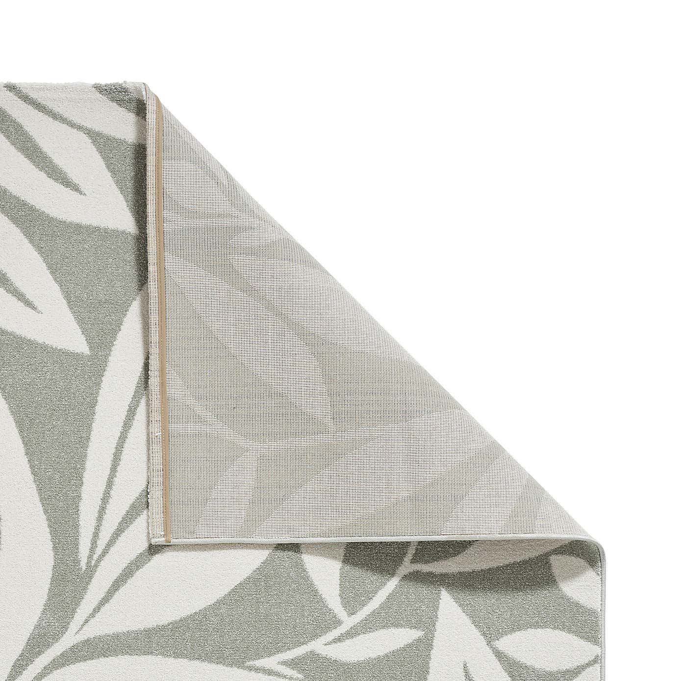 Carousel zoom image position 3 of 6