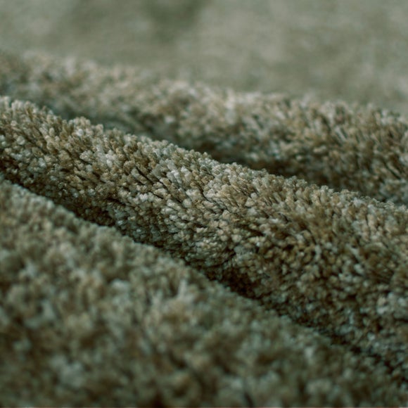 Carousel navigation image position 2 of 6