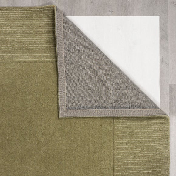 Carousel navigation image position 3 of 6