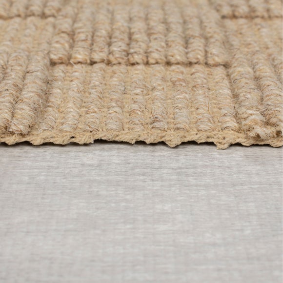 Carousel navigation image position 4 of 6