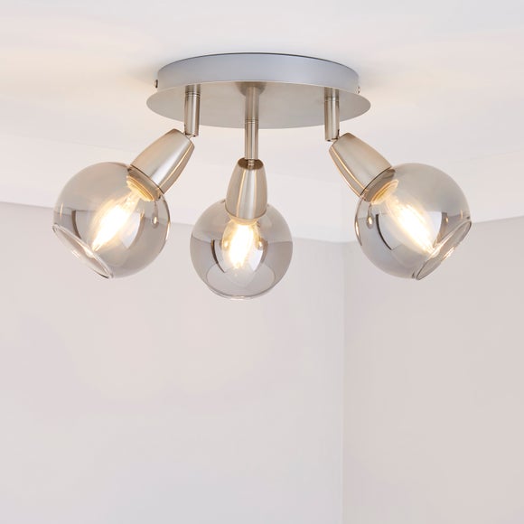 Tia 3 Light Adjustable Spotlight