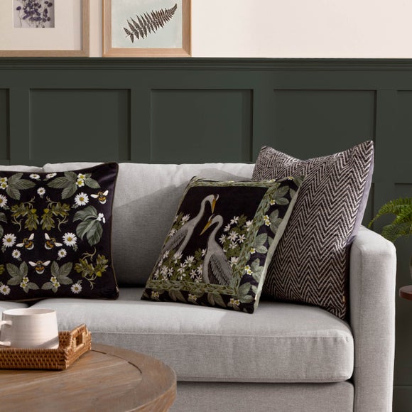 Carousel navigation image position 6 of 6