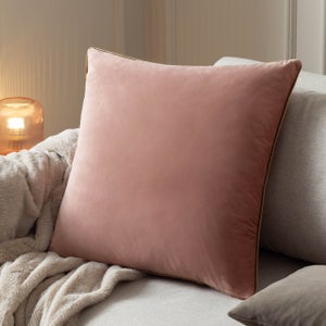 Furn. Square Cushion Cover