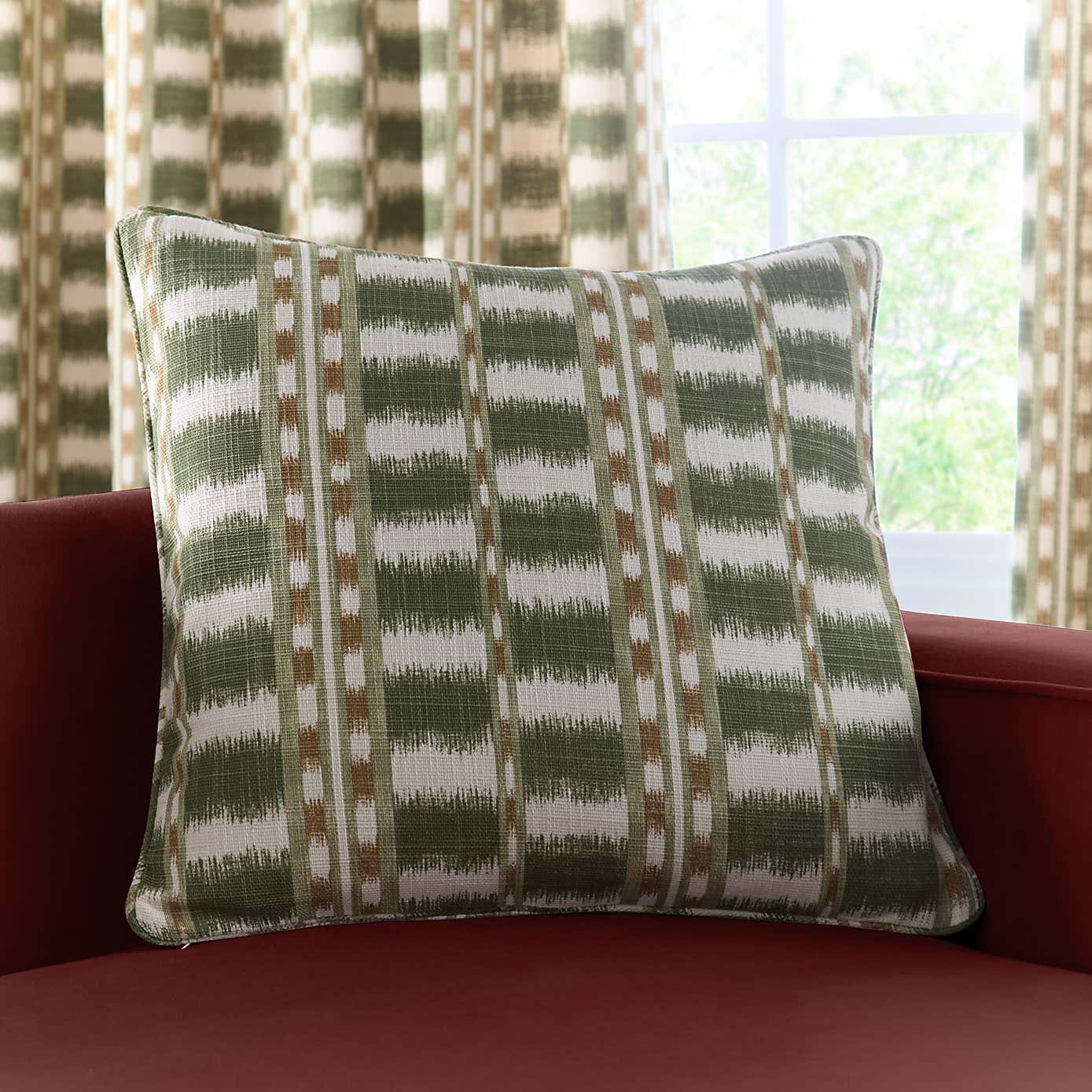 Carousel zoom image position 5 of 5