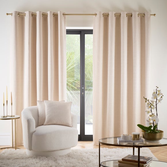 Carousel navigation image position 2 of 6