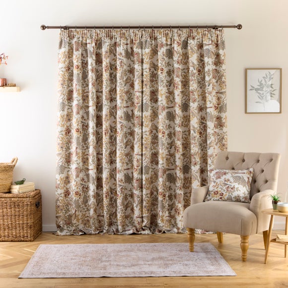 Carousel navigation image position 4 of 6