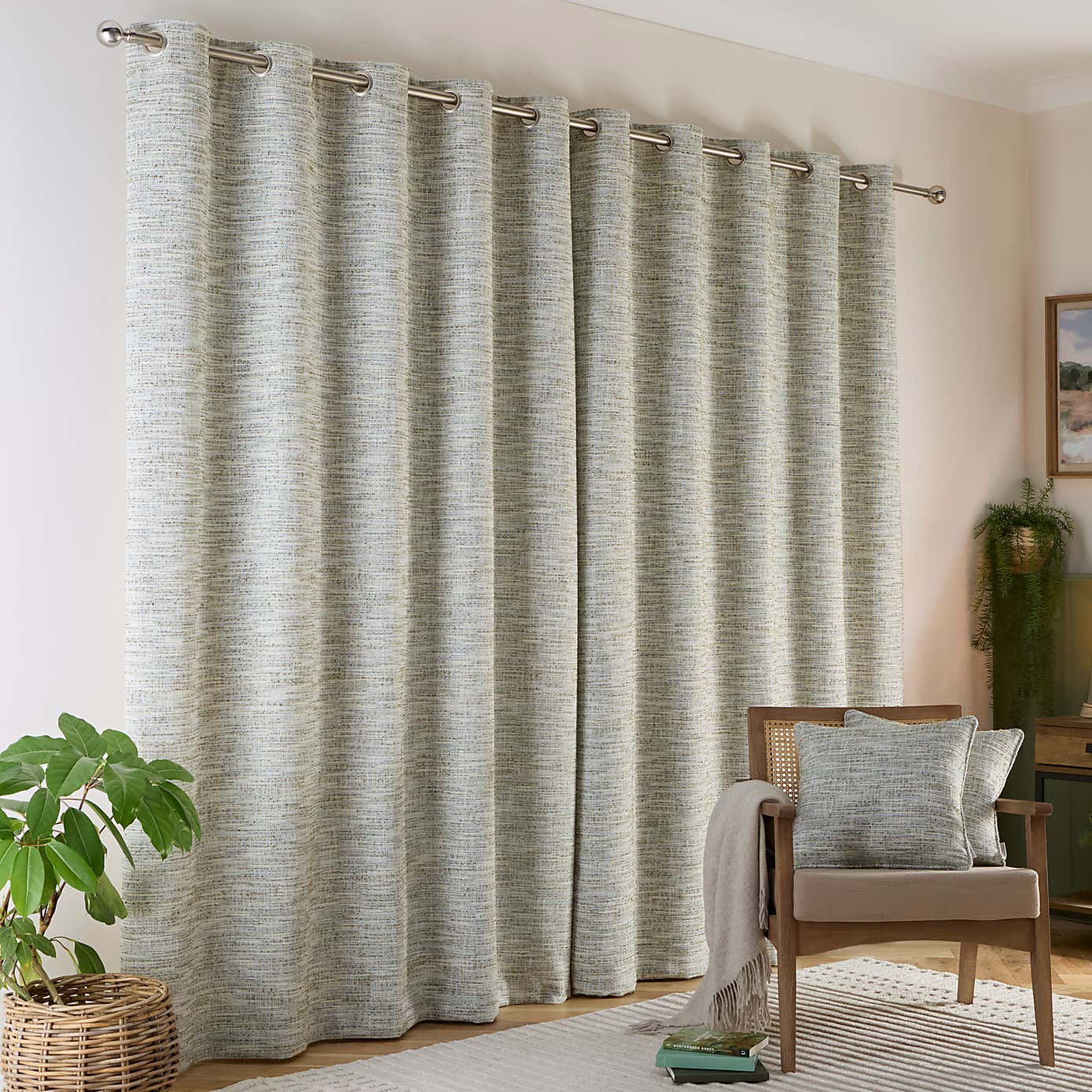 Carousel zoom image position 4 of 6