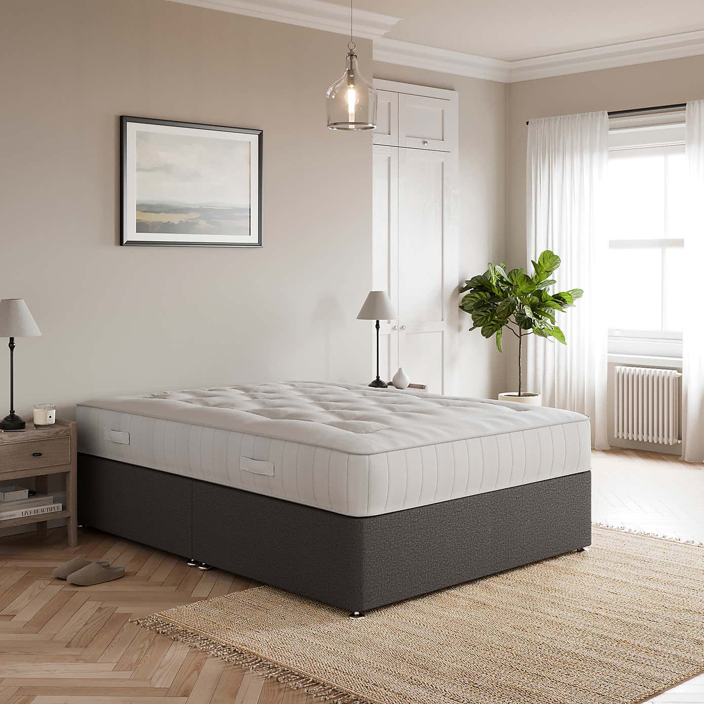 Carousel zoom image position 2 of 3