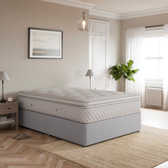 Carousel navigation image position 2 of 3