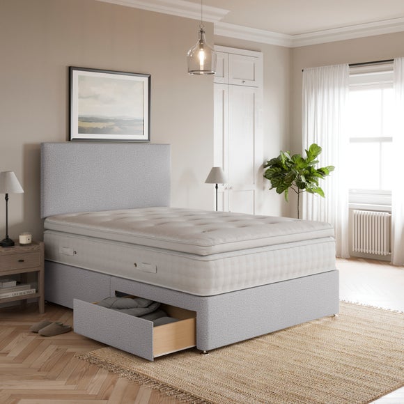 Carousel navigation image position 2 of 3