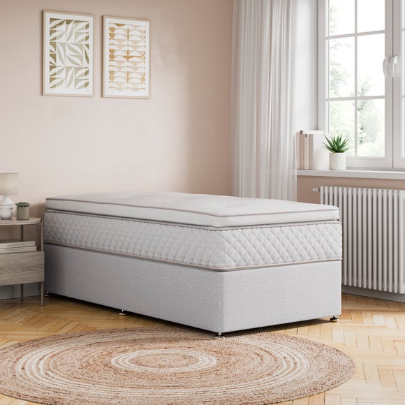 Carousel navigation image position 2 of 3