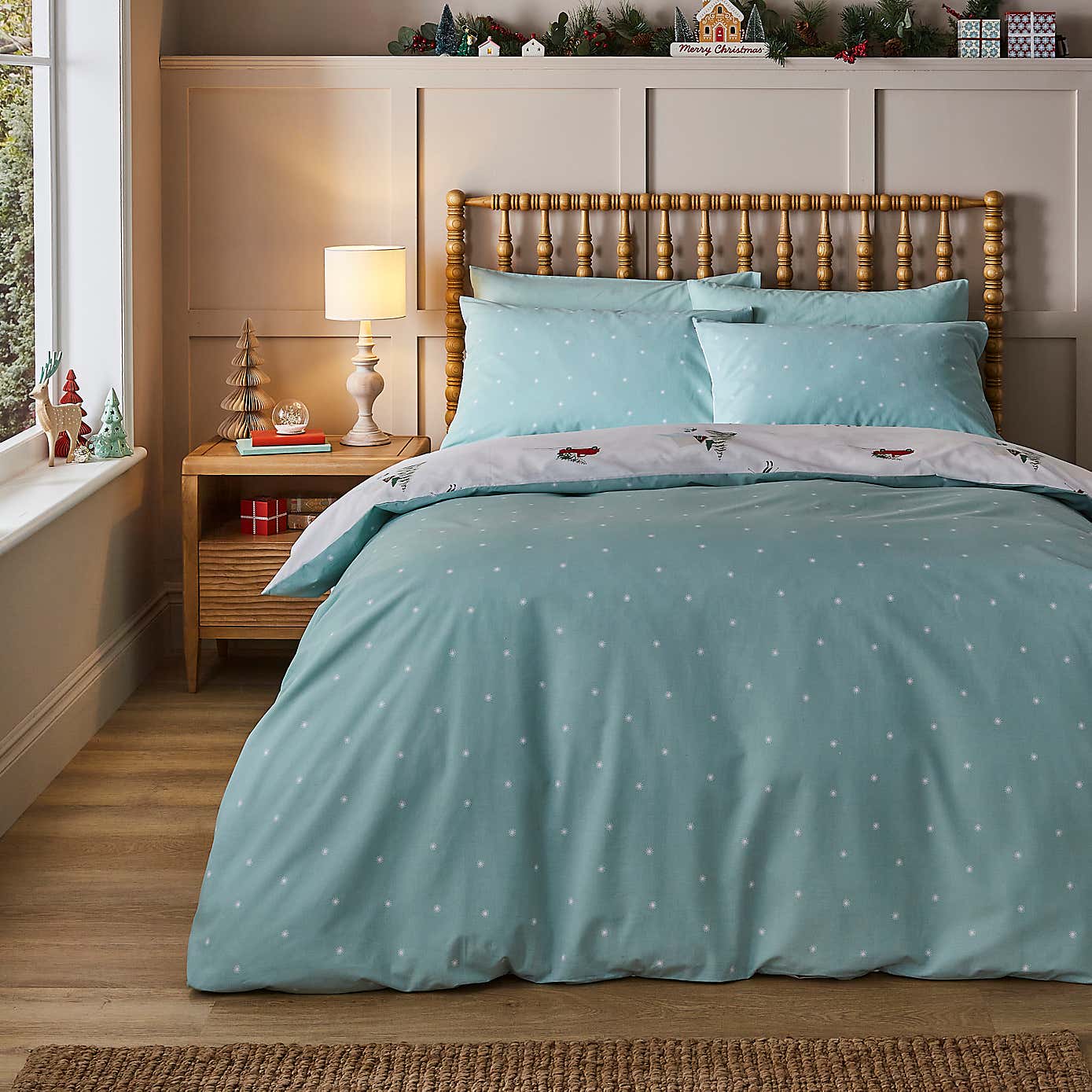 Carousel zoom image position 2 of 4