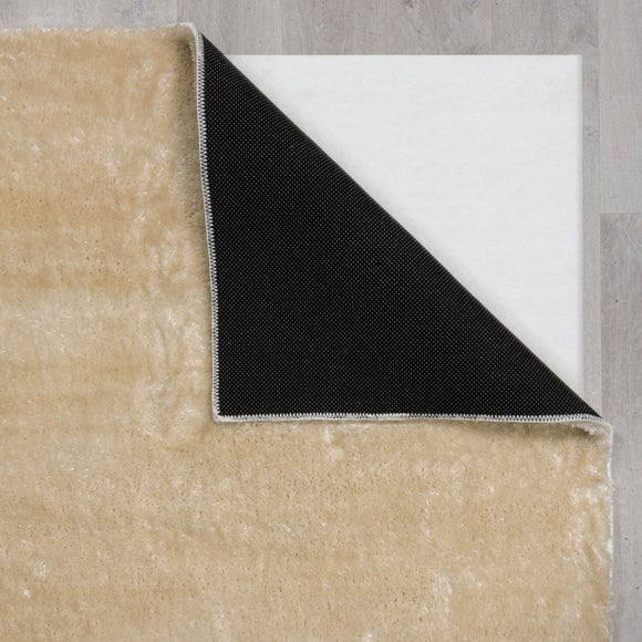 Carousel navigation image position 2 of 7