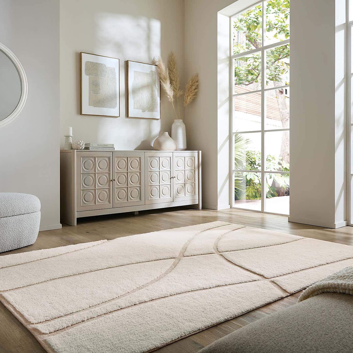 Carousel zoom image position 1 of 6