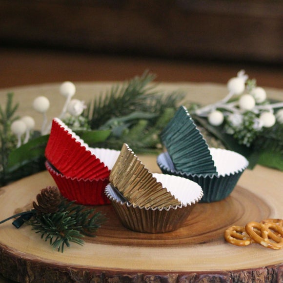 View Pack Of 50 Mixed Red- Gold & Green Cupcake Cases View Pack Of 50 Mixed Red- Gold & Green Cupcake Cases