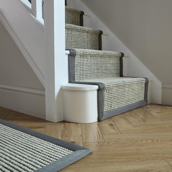 Carousel navigation image position 5 of 8