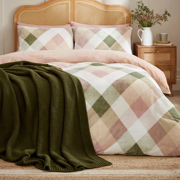 Click to view product details and reviews for Knitted Bedspread.