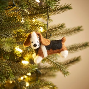 Humphrey The Basset Hound Felt Hanging Decoration