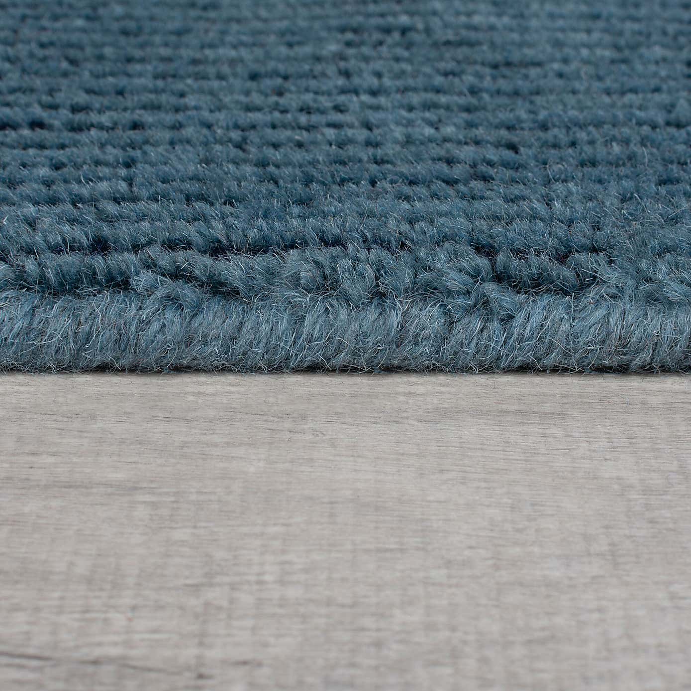 Carousel zoom image position 4 of 6