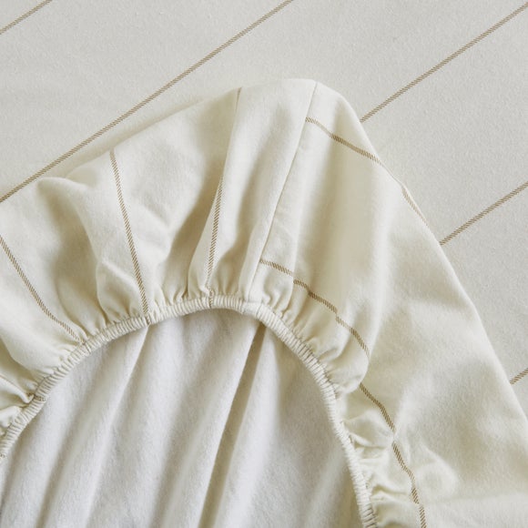 Carousel navigation image position 2 of 3