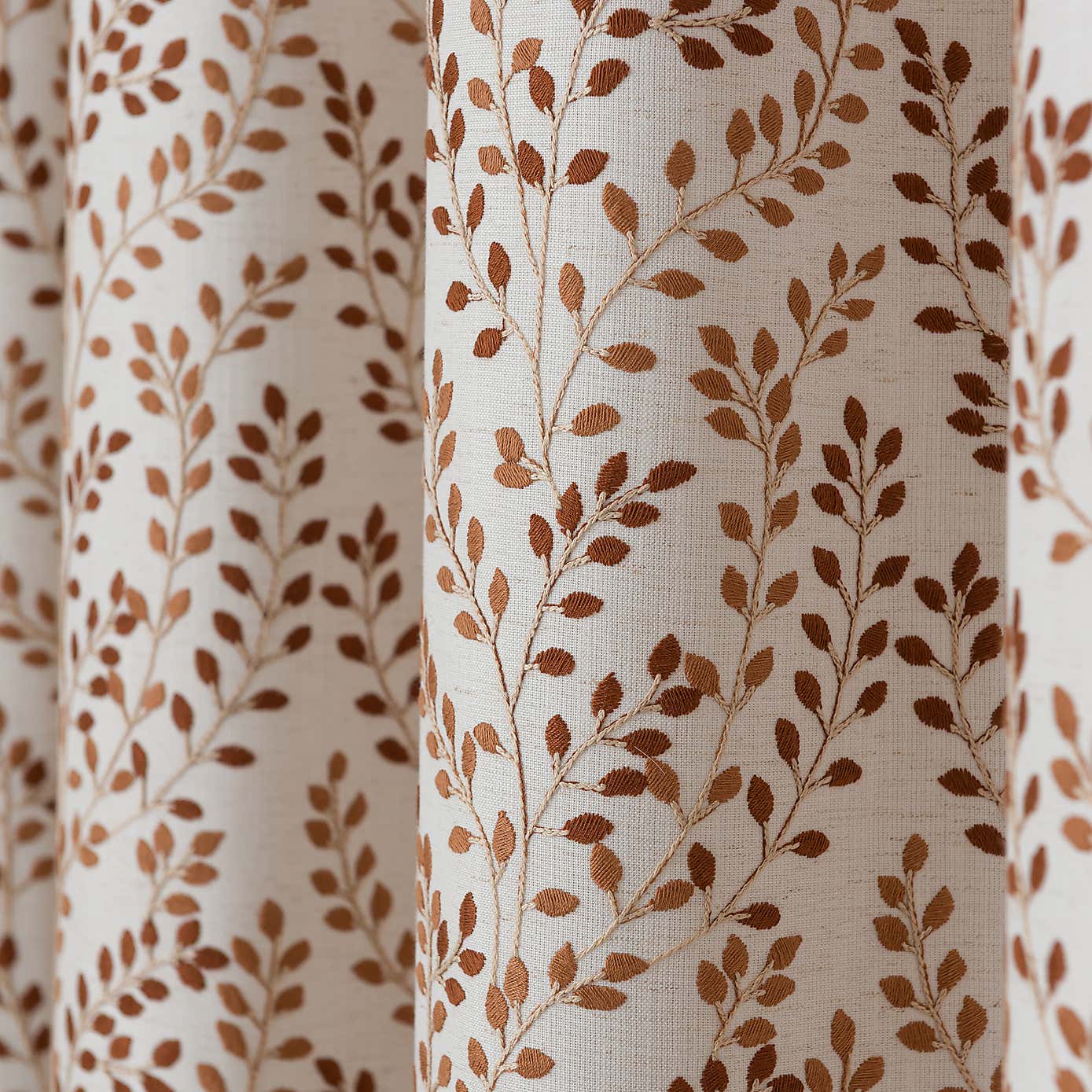 Carousel zoom image position 3 of 7