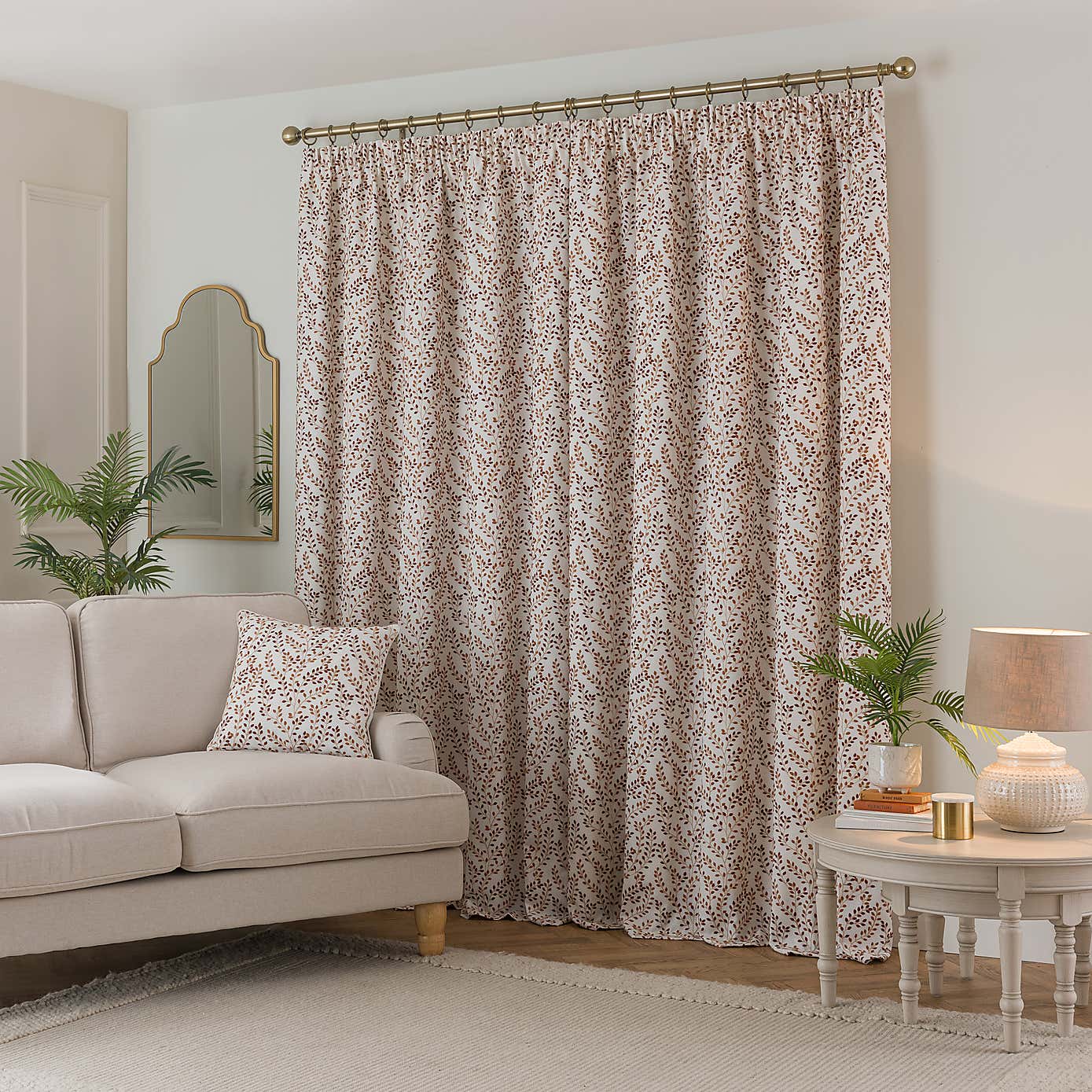 Carousel zoom image position 4 of 7