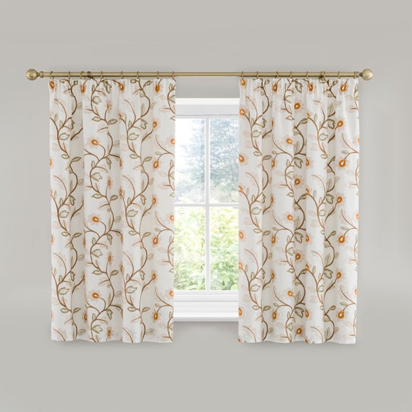 Carousel navigation image position 5 of 8