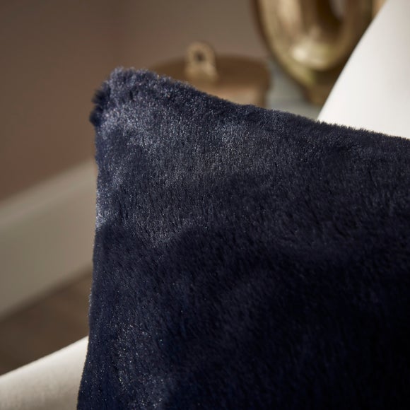 Carousel navigation image position 2 of 4