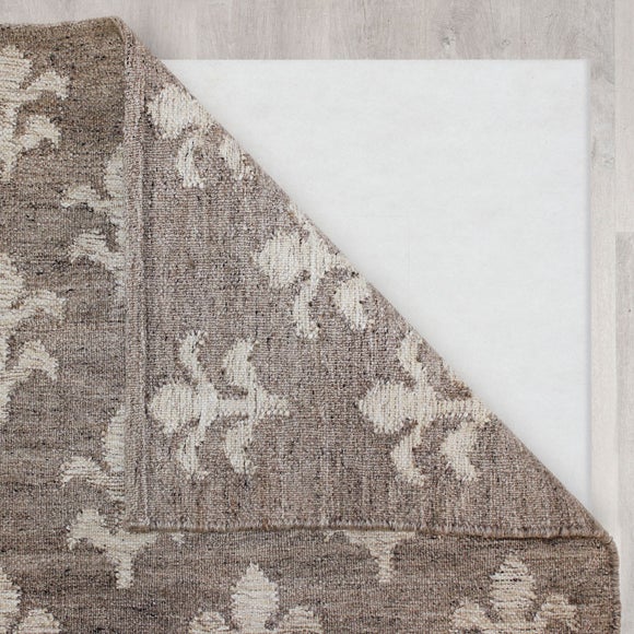 Carousel navigation image position 3 of 6