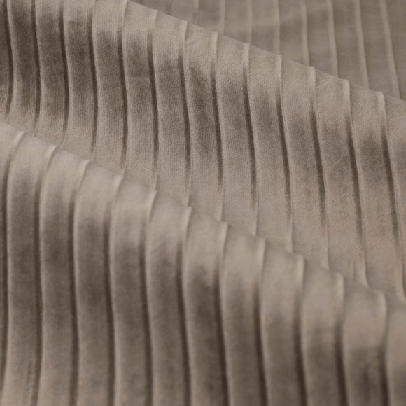 Carousel navigation image position 3 of 7