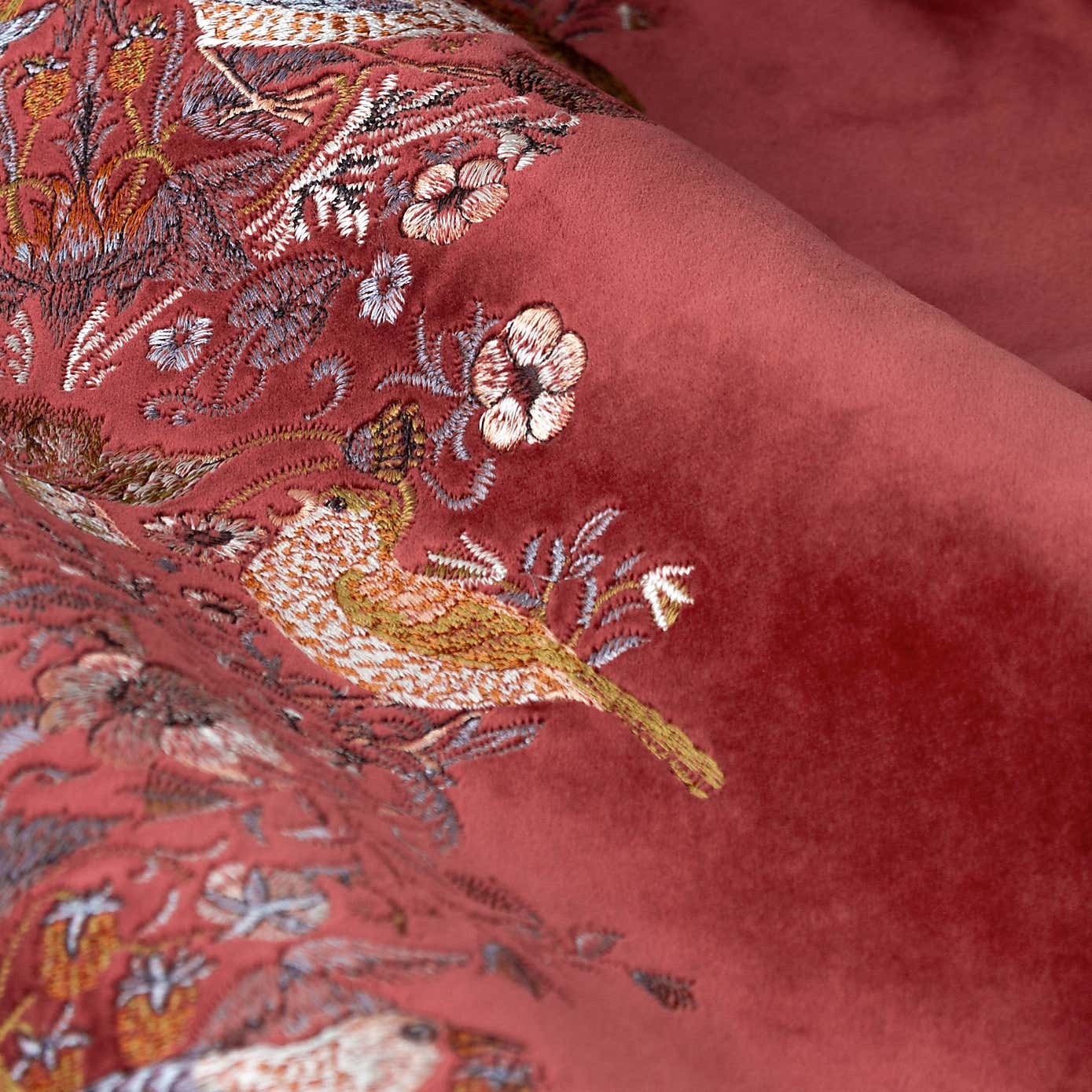 Carousel zoom image position 3 of 6
