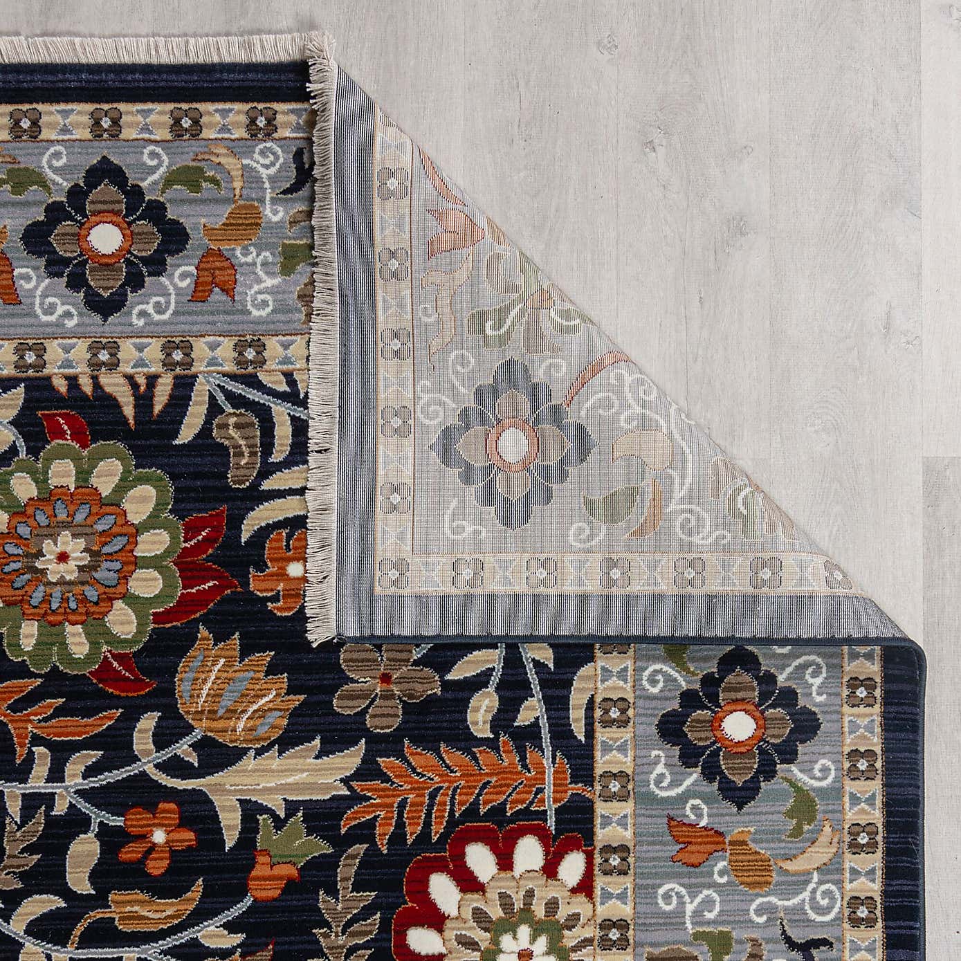 Carousel zoom image position 3 of 5