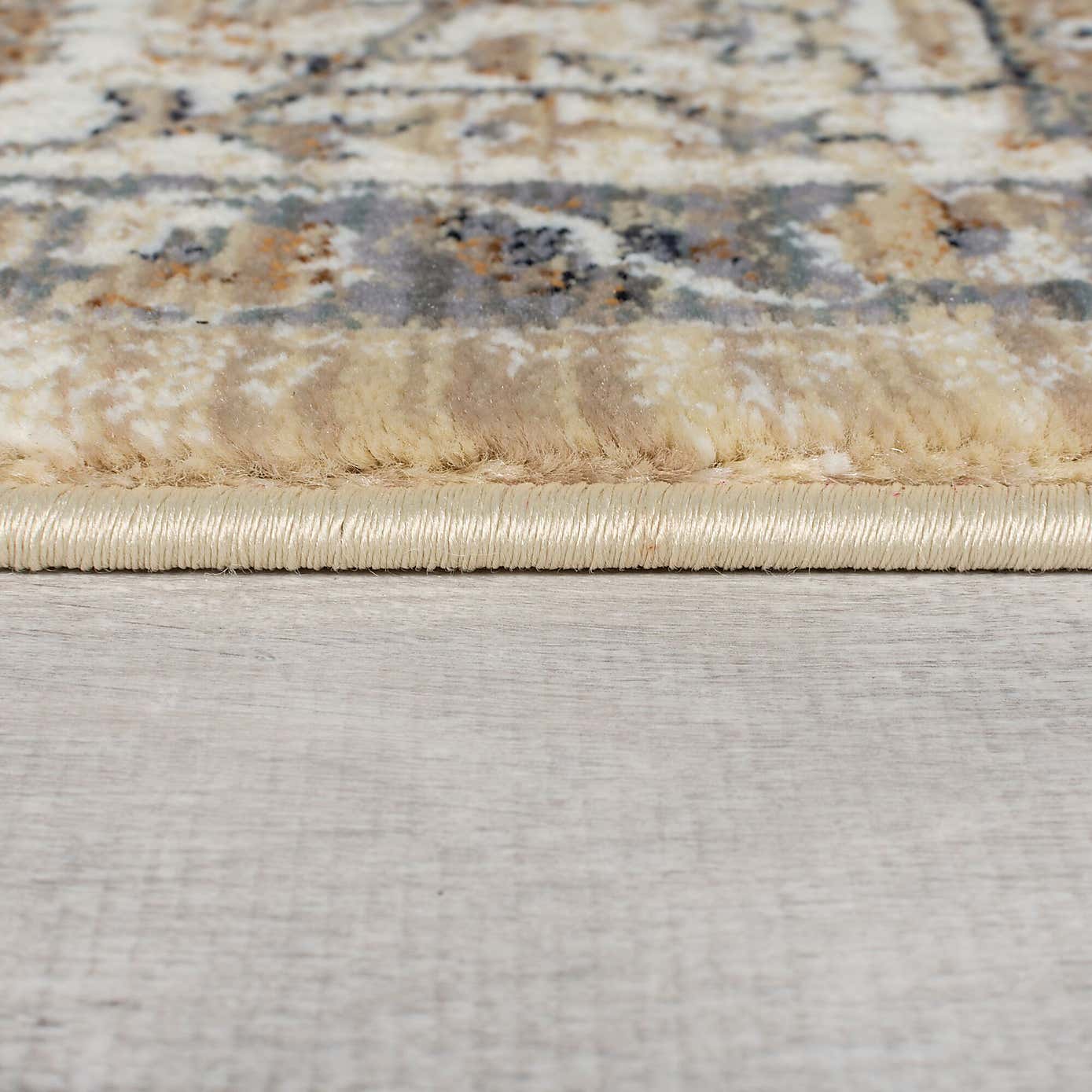 Carousel zoom image position 4 of 5