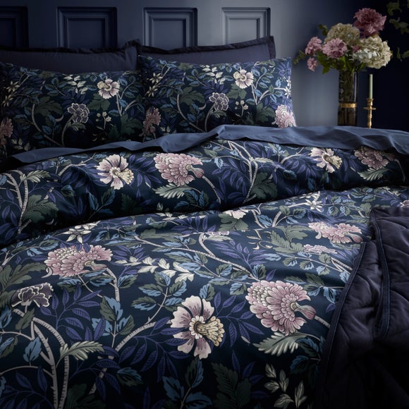 Carousel navigation image position 6 of 8