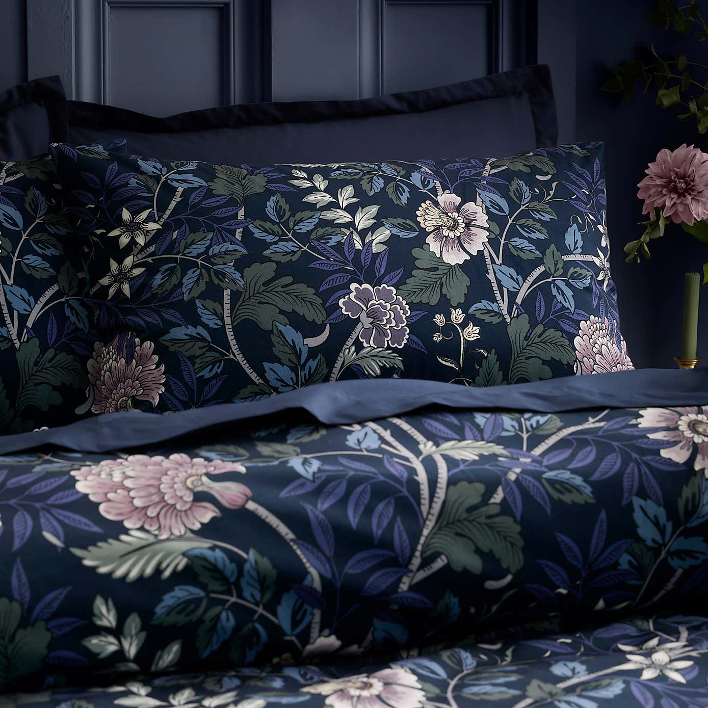 Carousel zoom image position 2 of 8